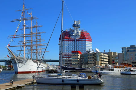 Lilla Bommens hamn